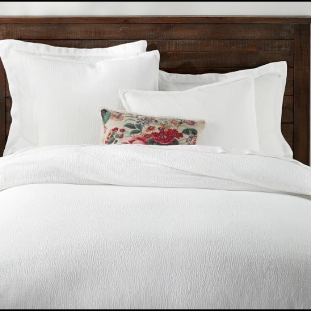 Pottery Barn Crinkle Gauze Duvet Cover Full/Queen